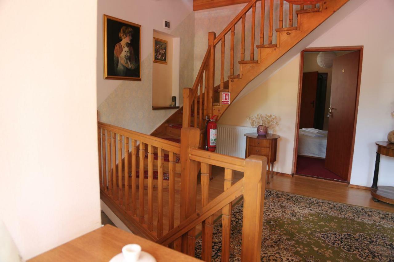 Guest house New Aosta Garden Sinaia